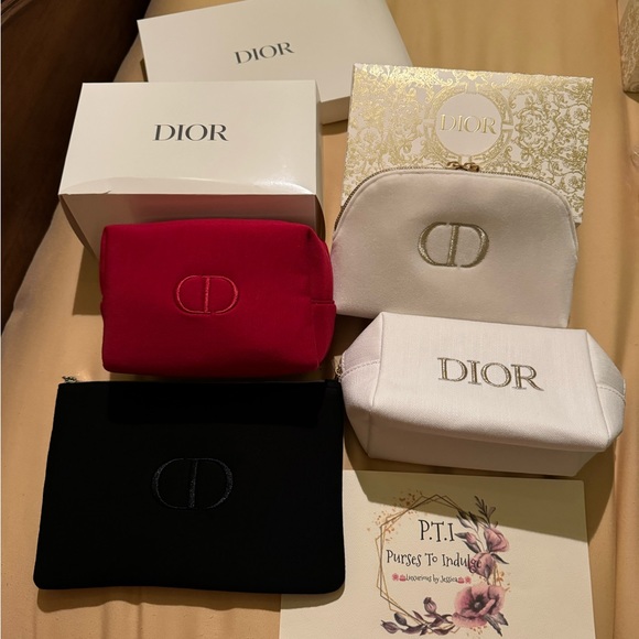 Dior 4pcs cosmetic pouch for $125 🛑FIRM PRICE🛑 - Picture 1 of 1